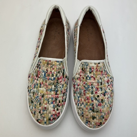 Caslon Alden Fabric Woven Multicolored Sneaker Size 7M Slip On Comfy - Picture 2 of 13